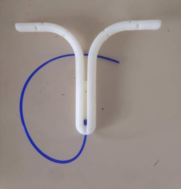 Os produtos para inserção na vagina incluem dispositivos intravaginais de liberação lenta de progesterona (Figura 7), que consiste em uma espiral de aço inoxidável coberta por uma matriz de borracha
