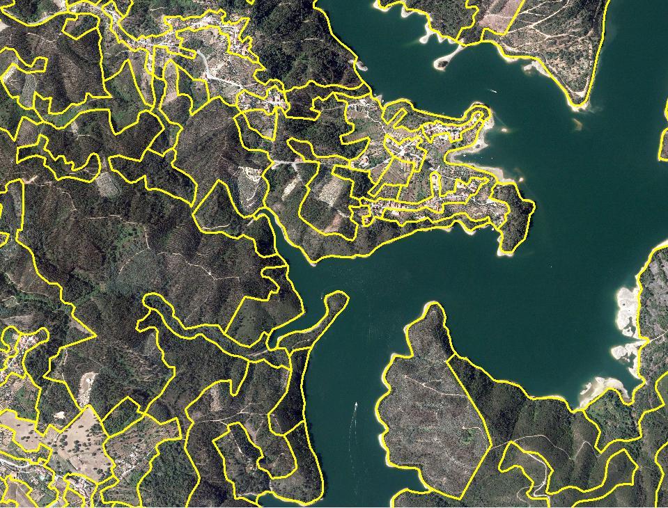 O espaço está dividido em unidades de paisagem (UP), Polígonos Partilha dos conceitos de uso e