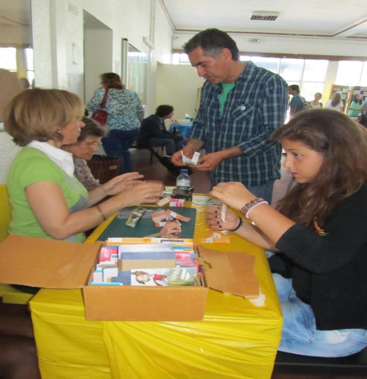 Origamis com a orientação da Professora