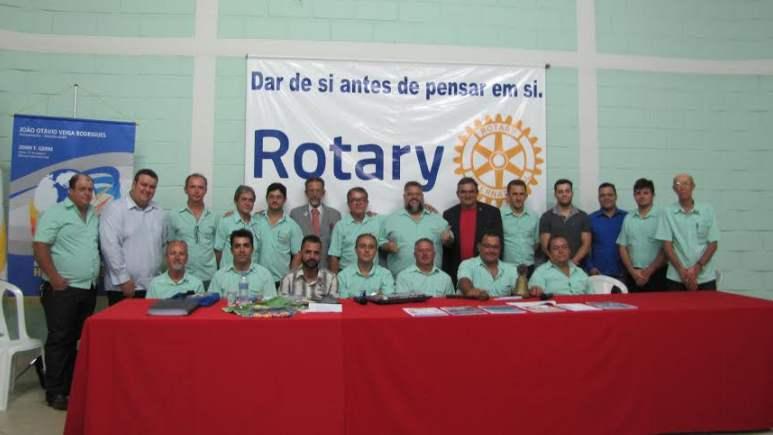 Rotary de Itaúna Governador com os