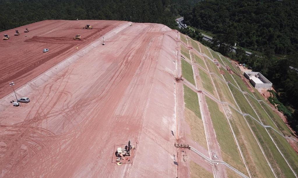 Projeto de terraplenagem e controle de aterros em projeto de terraplenagem (Cajamar / SP) 4.