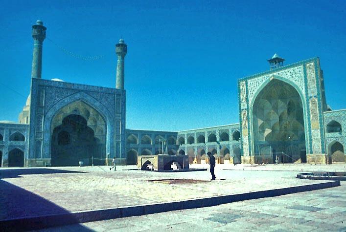 62 Masjid-I Jami, Isfahan,Irã. Séc. VIII-XVII, Seldjucida.