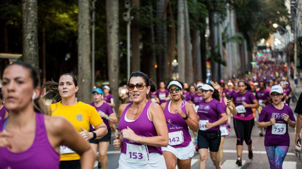 CORRIDA EXCLUSIVA PARA MULHERES A tradicional corrida acontece no centro histórico de