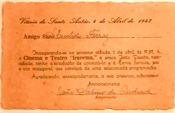 Imagine que sua certidão ainda não atingiu esse nível de envelhecimento, mas está a caminho. Perceba que o papel amarela e envelhece com o tempo.