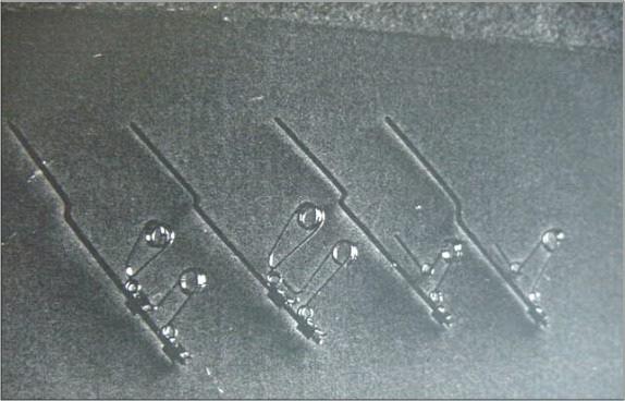 31 As alças foram sendo desenvolvidas ao longo dos últimos cinquenta anos, como exemplo, as clássicas alças retangulares verticais, com loop fechado, desenvolvidas por Bull (1951) de aço inox com