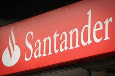 Santander lucra quase R$ 9 bi no Brasil nos nove meses de 2018 Banco lucra em cima da exploração dos trabalhadores e dos clientes O banco Santander obteve no Brasil um Lucro Líquido Gerencial de R$