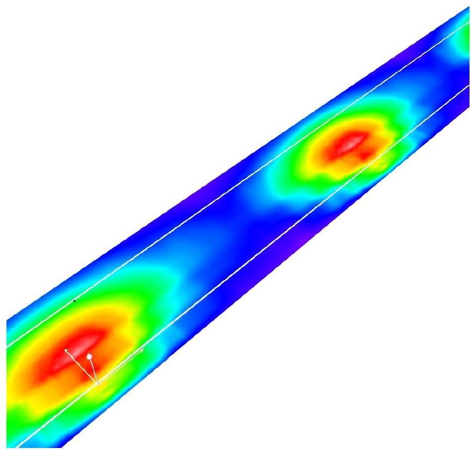 185 As características do posteamento e os resultados das simulações para os dois cenários de instalação das luminárias GE Cobrahead 157 W (nos braços dos postes disponíveis e nos núcleos) são