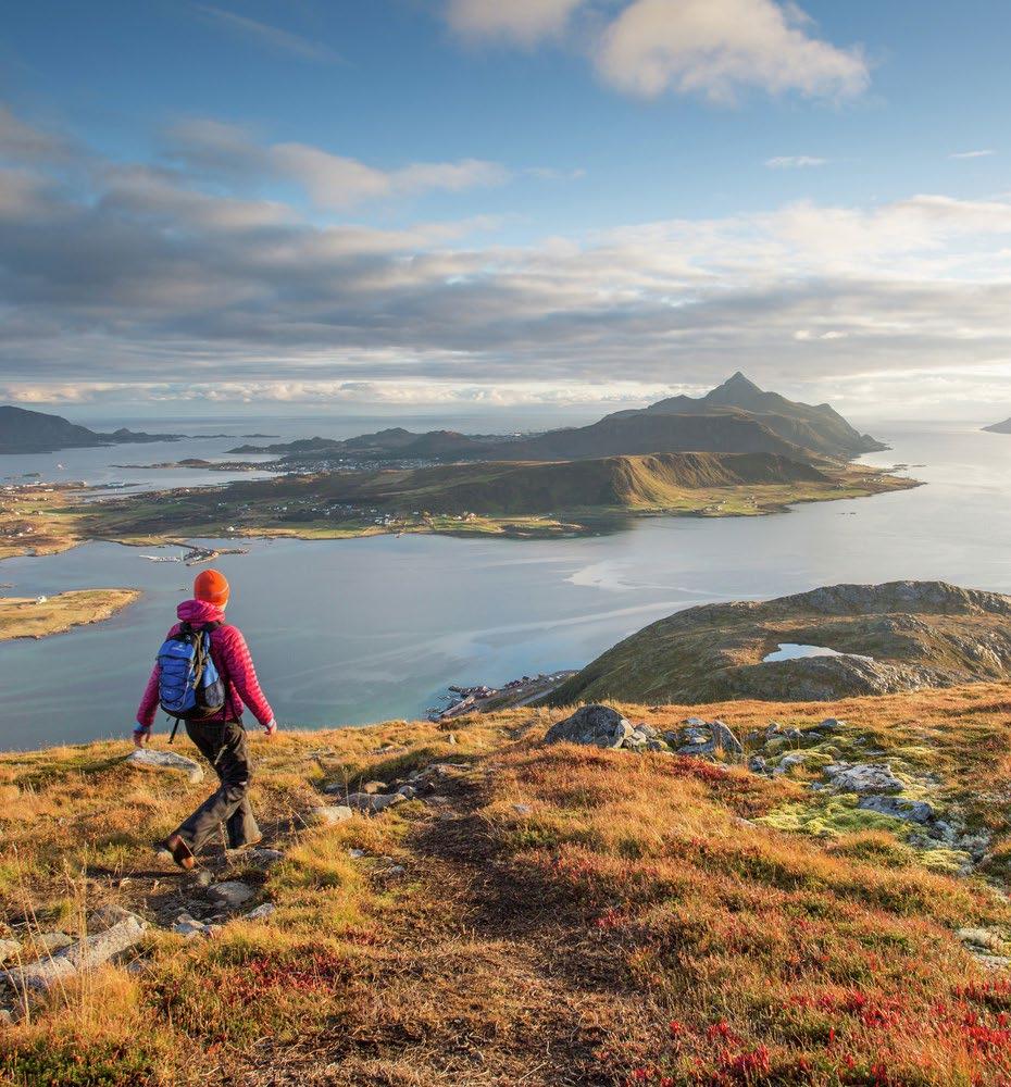 10 Razões 1. Atratividade A Noruega é um destino único, com paisagens naturais impressionantes.
