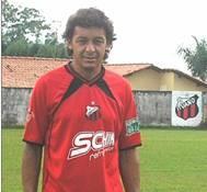ペレイラ & イトゥアーノ FC 氏名通称国籍出生地生年月日ポジション ルイス カルロス ペレイラ (Luiz