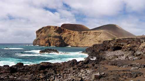 FAIAL HORTA FAIAL Partidas diárias de Lisboa e Porto Também conhecida como a ilha azul, o Faial é a ilha internacional dos Açores.