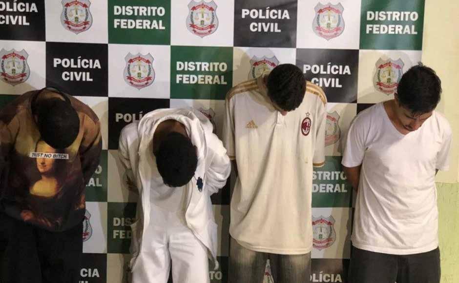 2 cotidiano Goiânia, 4 de Novembro de 2018 Diário do Estado Polícia prende suspeitos de matar jovem em festa na UnB PCDF Motociclista morre após ser atingido por carro na BR-364, em São Simão Uma