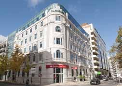 Chaves do exercício 2012 O Santander desenvolveu seu negócio de banco comercial na Polônia por meio do Bank Zachodni WBK, posicionado como o terceiro banco em rede de distribuição do país (519