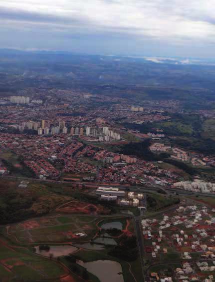 Ipanema, Leblon e Copacabana na capital fluminense; Jardins, Higienópolis e Vila Olímpia na capital paulista.