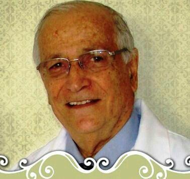 LUIZ GUILHERME COSTA LYRA (21/10/1940 01/04/2014) PROFESSOR TITULAR DE GASTROENTEROLOGIA E HEPATOLOGIA Luiz Guilherme Costa Lyra nasceu em 21 de outubro de 1940, na cidade de Ilhéus, Bahia, filho de