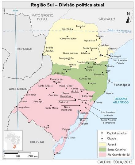 APRESENTAÇÃO DA REGIÃO SUL A LOCALIZAÇÃO DA REGIÃO SUL A maior parte do território da Região Sul está