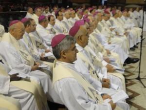 BISPOS DO PARANÁ SE REÚNEM EM ASSEMBLÉIA ORDINÁRIA DO REGIONAL SUL 2 Na