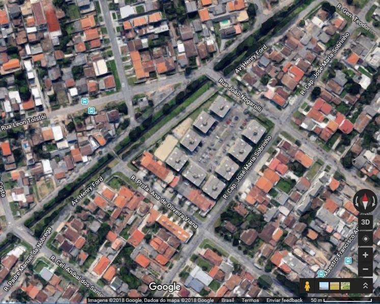 Região: A Rua João Nogarolli, onde está o conjunto residencial, tem uso exclusivo residencial. Há tráfego de pessoas e veículos de pequeno e médio portes.