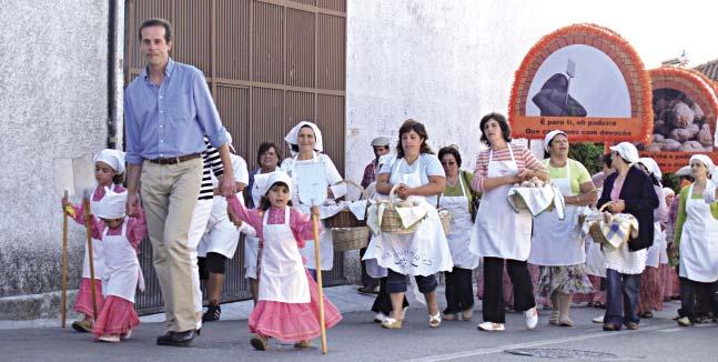 agosto abertura 3 Em Agosto a agenda de eventos Viver em entrega todo o destaque à acção MarAgosto/ Festas do Município de 2008, que com um vasto e diversifi cado conjunto de iniciativas vai dar mais