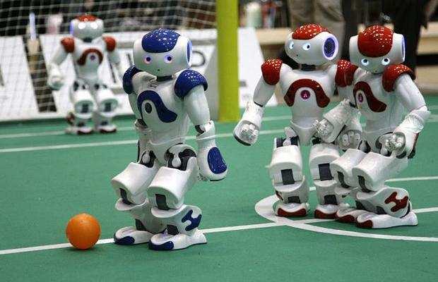 Projeto Portuguese Team - RoboCup SPL Humanóides são particularmente adaptados para