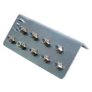 78x61x40mm 401103 Chassis para RG-CC CATV, 7 Conectores F 102x61x40mm