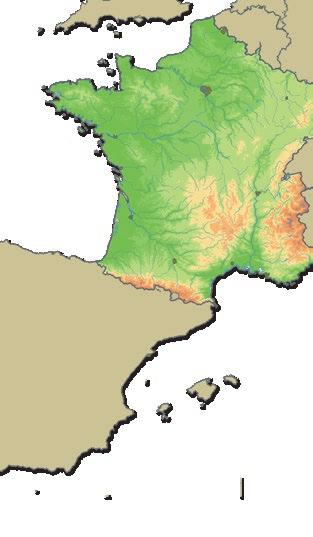 Continuação até ARROMANCHS, onde em suas praias trazem recordações do desembarque dos soldados durante a Segunda Guerra Mundial. Chegada a CAN. Tempo para um passeio pelo centro. 0 QUI.