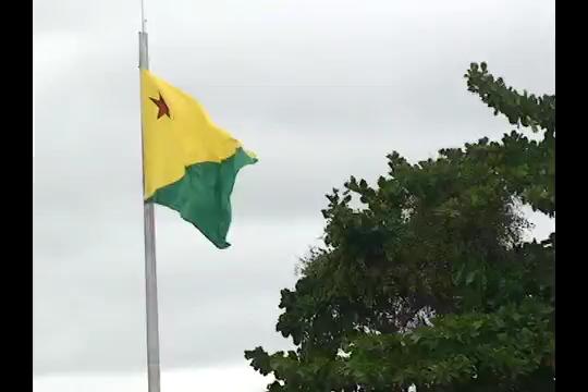 FRIAGEM A entrada da massa polar atlântica pelo interior do Brasil, chegando a região Norte é conhecido como friagem.