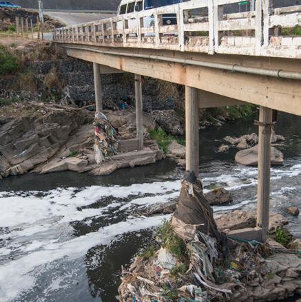 UTEs e o PDRH do Rio das Velhas Unidades Territoriais Estratégicas 23 co as 21 20 22 19 18 elh sv Rio da as O PDRH do Rio das Velhas adota as UTEs como unidade de estudo e planejamento das metas e