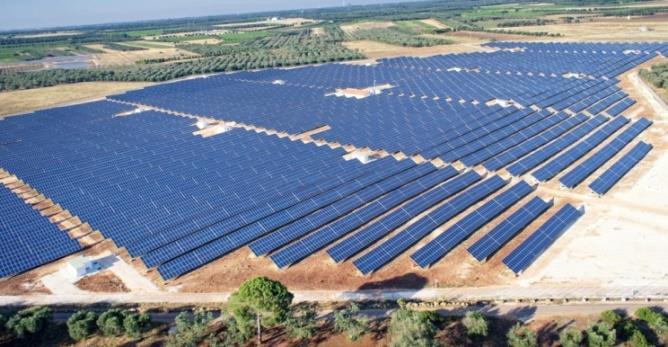 Energia Renovável no Piauí sistema interligado Energia SOLAR PIAUÍ As 82 empreendimentos de energia solar no Piauí cadastrados e aprovados junto à EPE, prontos para serem ofertados em leilão.