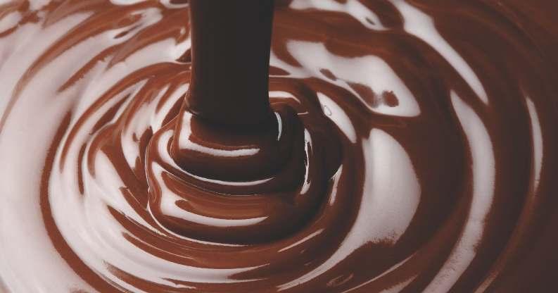 Itália 71618 MILK COUVERTURE CUBS Linha  Cubos de chocolate ao leite para