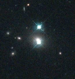 Cronologia correspondem a intensas fontes de rádio, com apariência ótica aproximadamente estelar.