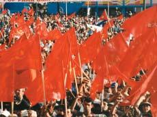 democracia portuguesa nascida do 25 de Abril. Mais justiça social para retomar os caminhos de Abril!