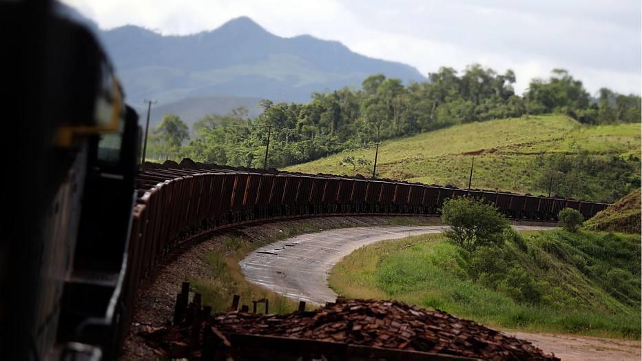 MALHA FERROVIÁRIA BRASIL ÉPOCA DO IMPERIO 10.