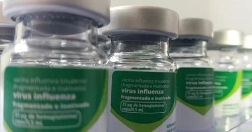 shtml PARAÍBA Criança é a primeira vítima do H1N1 na Paraíba A Secretaria Estadual de Saúde da Paraíba (SES) confirmou a primeira vítima do vírus H1N1 na Paraíba.