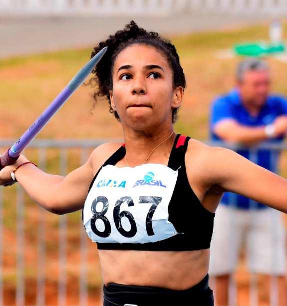 FABIELLE SAMIRA ALVES FERREIRA LANÇAMENTO DO DARDO / JAVELIN THROW Data de nascimento / Date of birth: 20/10/1999 Local de nascimento / Place of birth: Rondonópolis (MT) Treinador / Coach: Darci