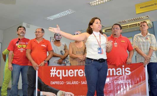 E, se for preciso, convocou os bancários para uma greve forte para garantir direitos.