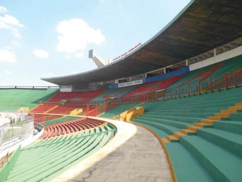 ESTÁDIO DE FUTEBOL