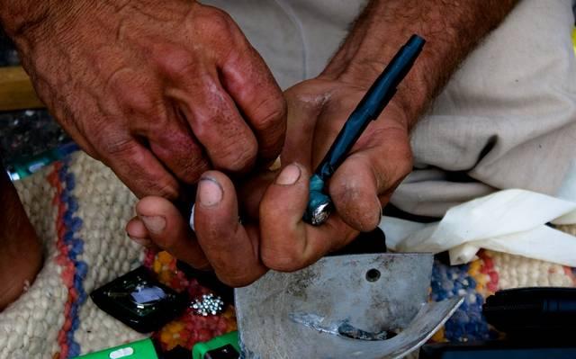 A professora acredita que é preciso discutir a possibilidade da legalização controlada de drogas. Ela explica: Não é aquele legalize, no sentido mais coloquial, de liberar tudo.