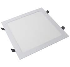 LEDVANCE INSERT QUADRADA Luminária de teto para embutir, com design ultrafino e distribuição homogênea da luz. Equipada com LED de alta potência, está disponível nas versões quadrada e redonda.