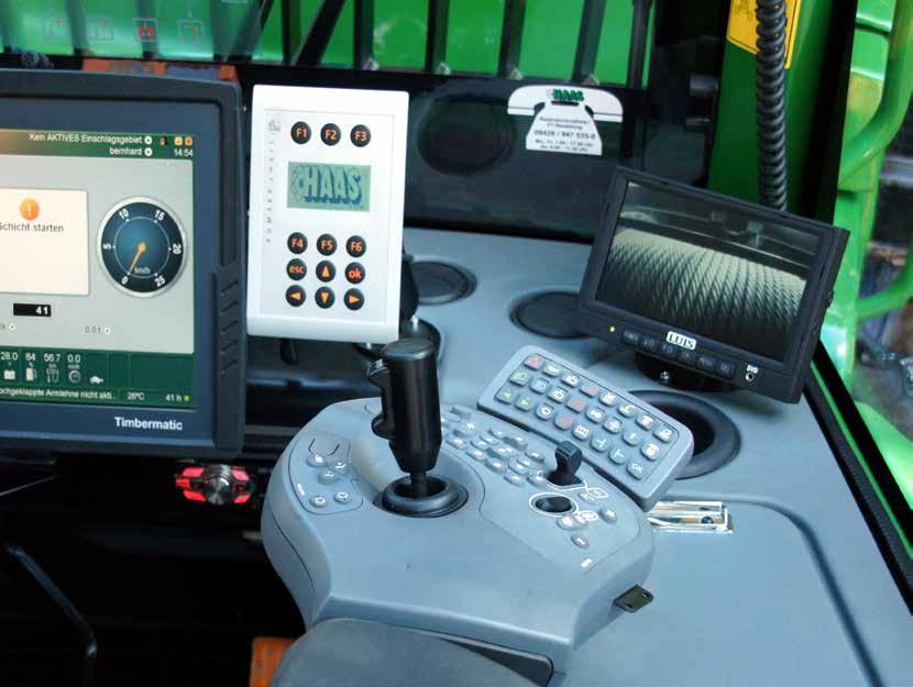 Sistema de controle HAAS matic Sistema de monitoramento HAAS matic A Haas fabrica exclusivamente o sistema de monitoramento integrado com monitoramento do desempenho e do estado.