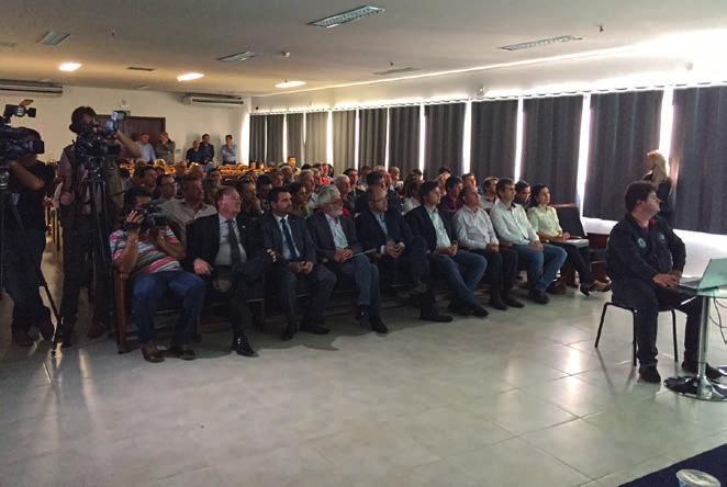 Também apresentaram demandas a 10ª Regional de Saúde e a Unioeste, que mantém o Hospital Universitário. Deputados estaduais e federais acompanharam o ato.