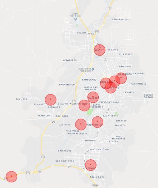 A auréola em vermelho no entorno do ponto indica o raio (300 mts) potencial de transmissão destes casos e consequentemente o alerta para o risco