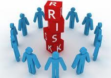 Gestão do risco e resiliência Precisamos de: Aprender a viver com o risco; Revisitar as nossas noções de risco aceitável; Aceitar a possibilidade de falhas mais frequentes de danos menores; Promover