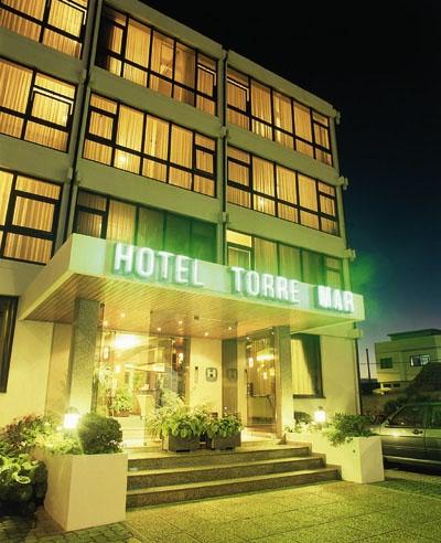 HOTEL TORRE MAR ** Rua Gomes de Amorim, 11 4490-091 Aver-o-Mar Telef.: 5 98 670 / Fax: 5 98 679 e-mail: info@hotel-torre-mar.pt reservas@hotel-torre-mar.