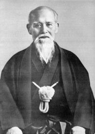 O Aikido é uma Arte Marcial Japonesa, criada por O Sensei Morihei Ueshiba (nasc. a 14-12-1883 e fal.