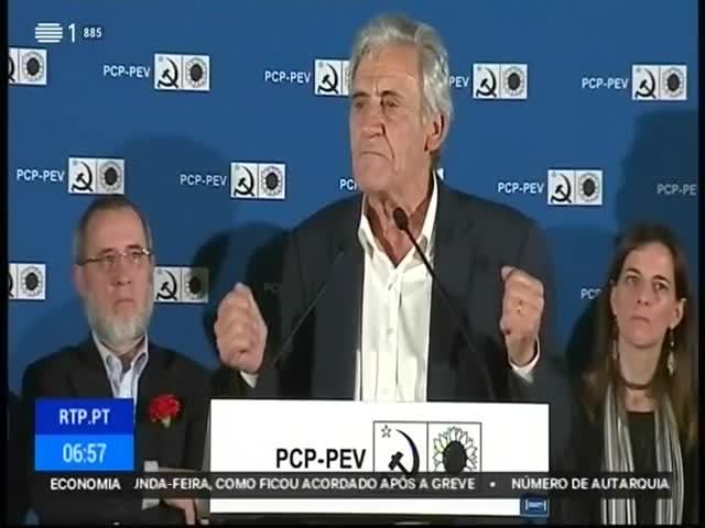 Sousa diz que há uma ofensiva contra o PCP e contra a CGTP, por parte