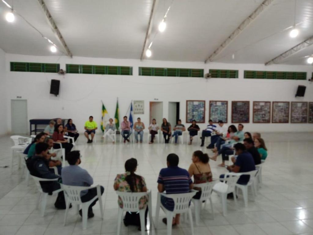 Reunião Integração Escola Território 04/10/2018 GT Assistência Social e Saúde Data da Oficina 20/10/2017 30/11/2017 Objetivo Redimensionamento das ações em função do status de implantação das ações