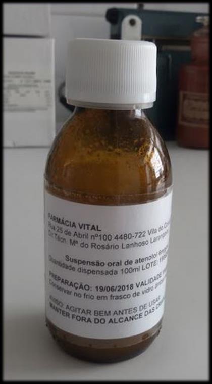 Anexos Anexo I: Constituição e preparação do manipulado Suspensão oral de atenolol. a) Tabela 3: Matérias-primas e quantidades utilizadas na preparação do manipulado.