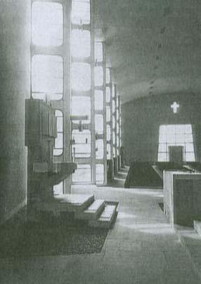 Figura 78 Vista interna lateral da igreja de São Domingos Fonte: Gati, 1994.