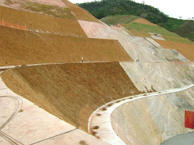 2 MÉTODOS DE ANÁLISE DE ESTABILIDADE DE TALUDES 2.1.