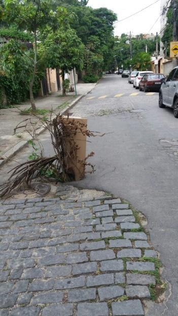 Esperamos da prefeitura, que sabe dos problemas seja pela insistência dos moradores, da AMAF ou da imprensa, uma solução URGENTE para evitar os diversos